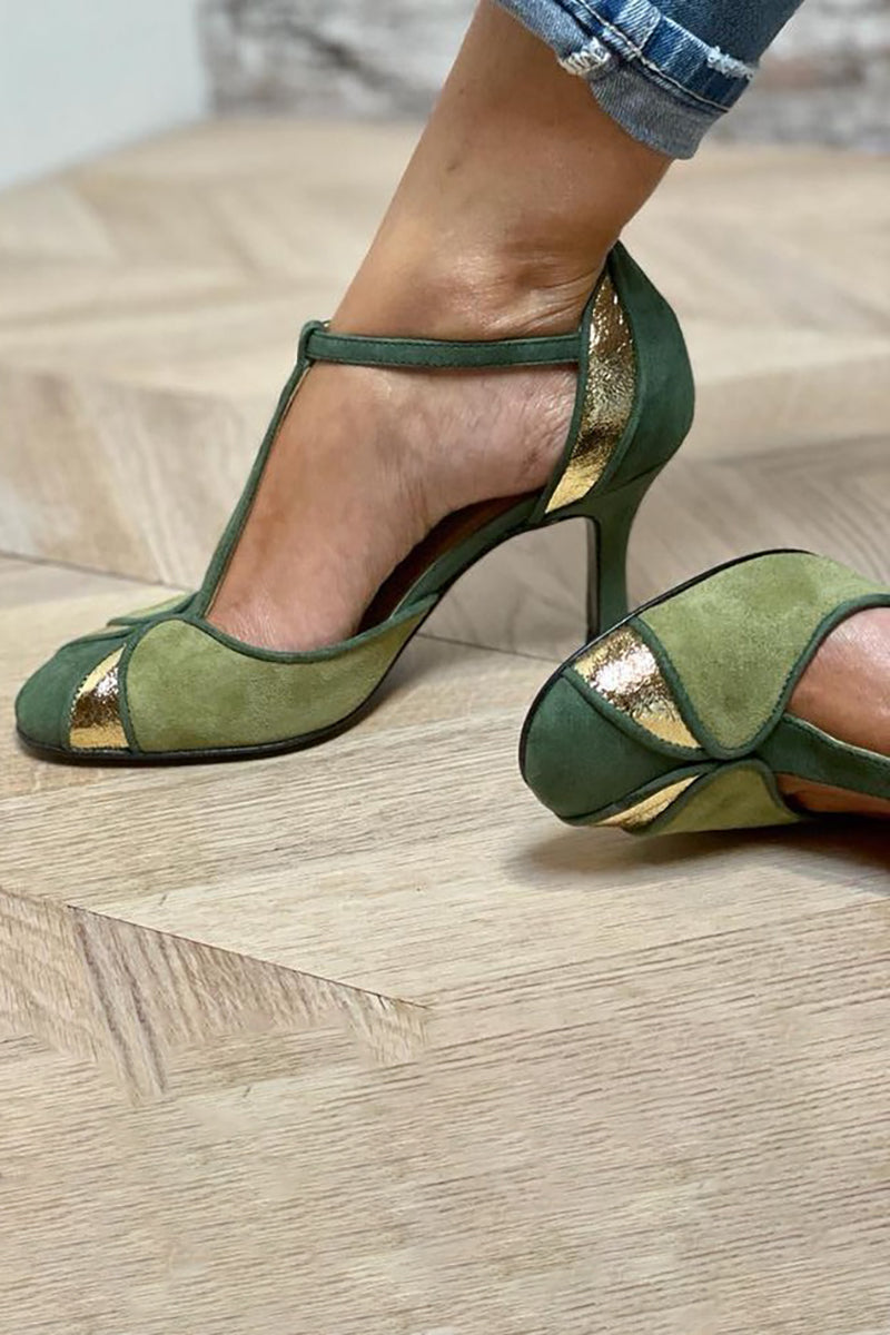 Taviana | Patchwork heels with T-band and closed toe