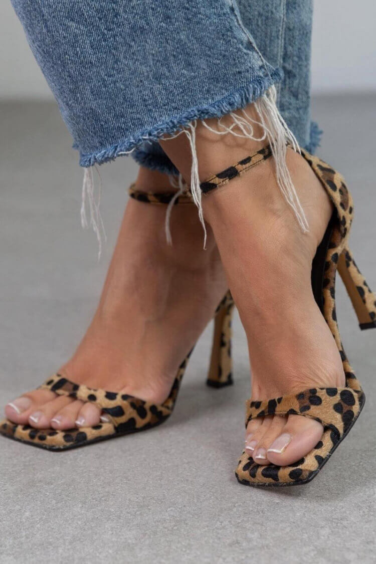 Giulia™ | Heels with an animal print