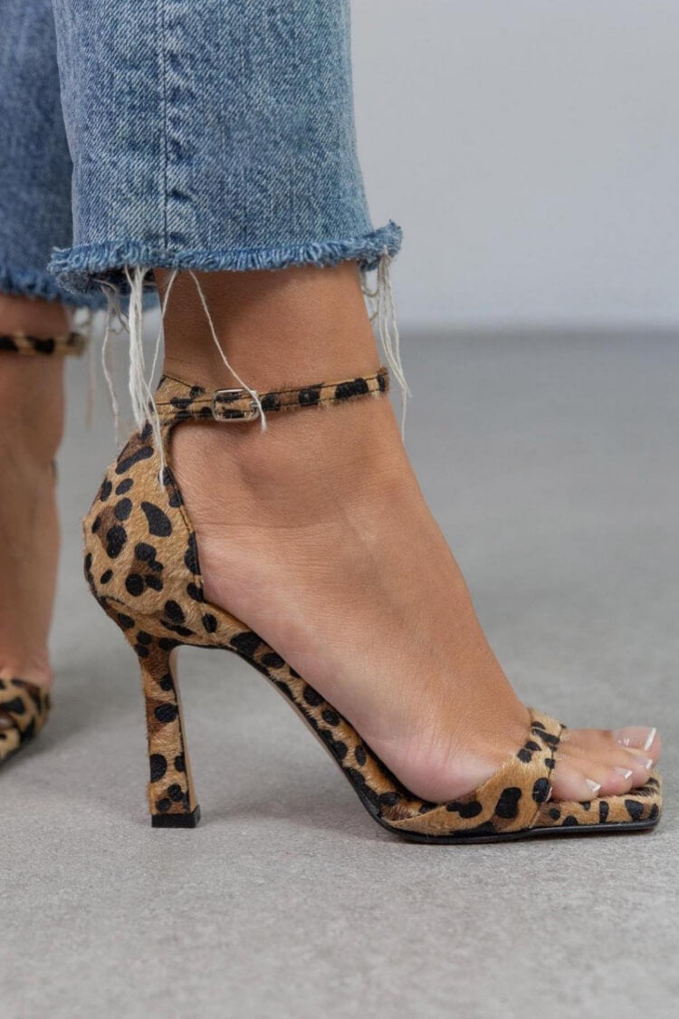 Giulia™ | Heels with an animal print