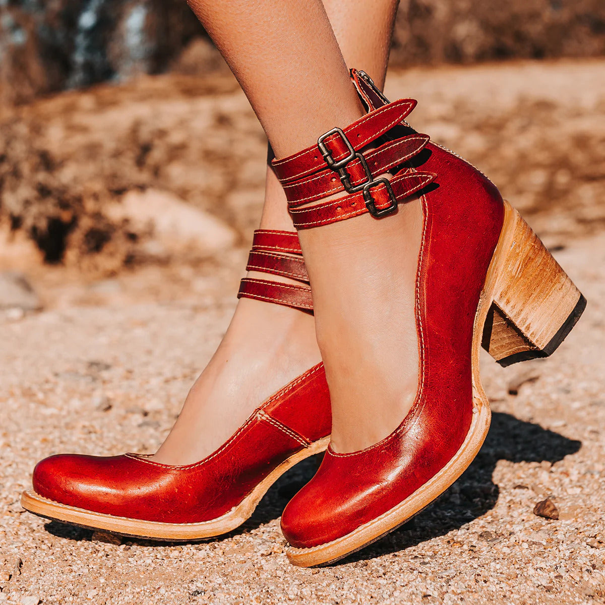Ginevra™ | Multiple Straps and Thick Heel