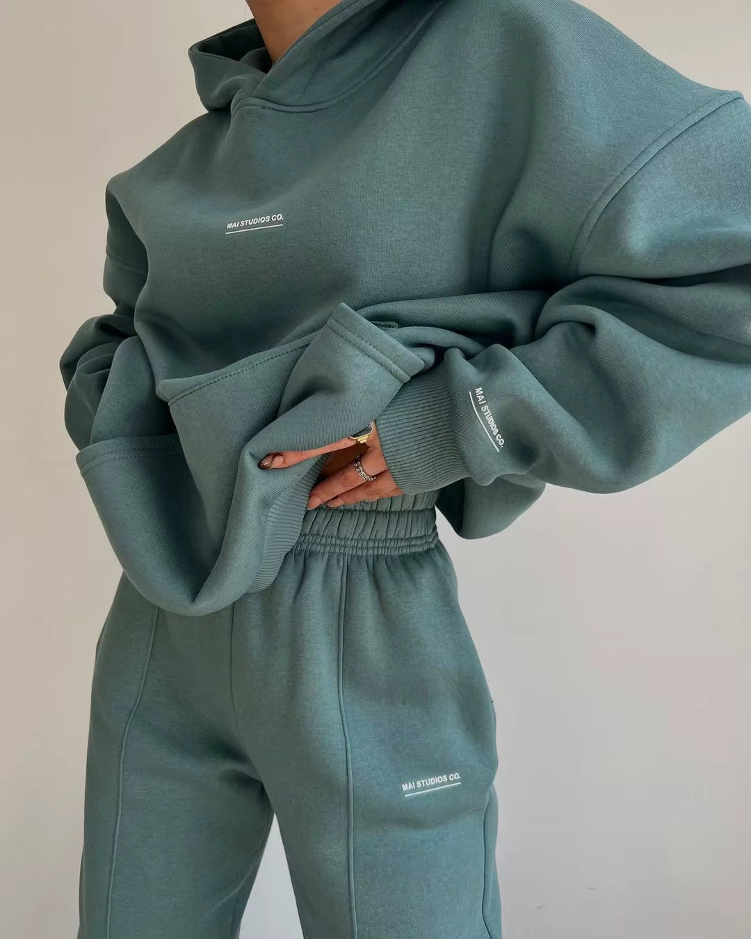 Isla Urban - Oversized Hoodie Pack